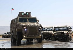 رونمایی از خودرو‌های زرهی «ارس ۲» و «رعد»