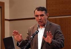 «پوری حسینی» از سازمان خصوصی‌سازی رفت