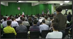 این‌ها نقد رهبری نیست؟