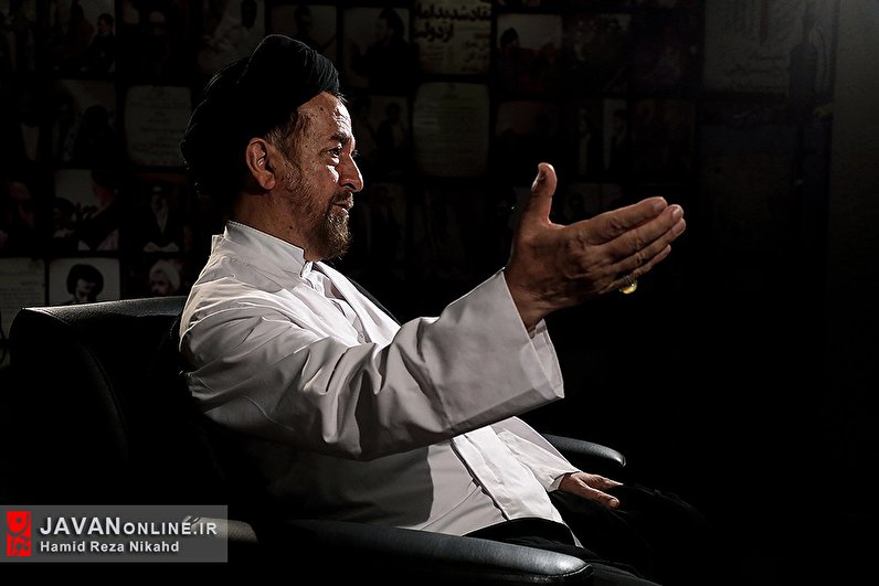 گفتگوی جوان با حجت الاسلام سید حمید روحانی