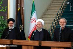 لاریجانی و روحانی، مساکین فربه!