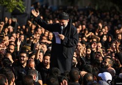 تقدیر رهبر انقلاب از چهارپایه‌خوانی محمود کریمی