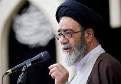 دیدار نماینده ولی فقیه با خانواده شهدا