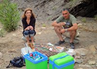 مزاحم زنم و دوست پسرش نشوید!