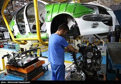 خط و نشان خودرویی‌ها برای بانک مرکزی