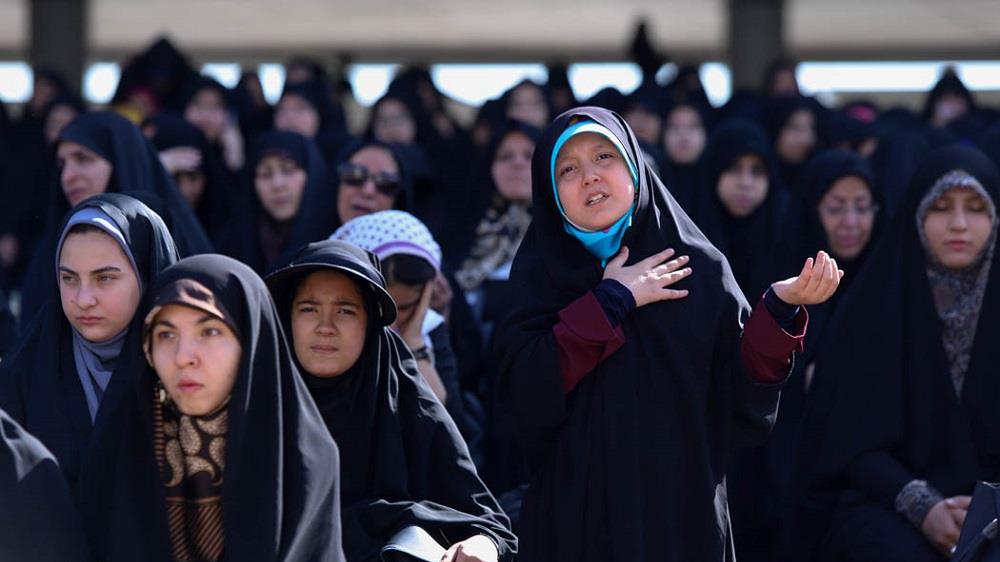 گزارش تصویری از «همایش پیاده روی خواهران بسیجی» در موزه انقلاب اسلامی و دفاع مقدس