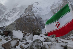 هیمالیا زیر پای بانوی کوهنورد تبریزی