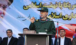 آمریکا دشمن استقلال خواهی و استکبارستیزی ملت ایران است