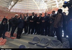 ورزشگاه ۲۲ گولان، آتلیه عکس مسئولان!