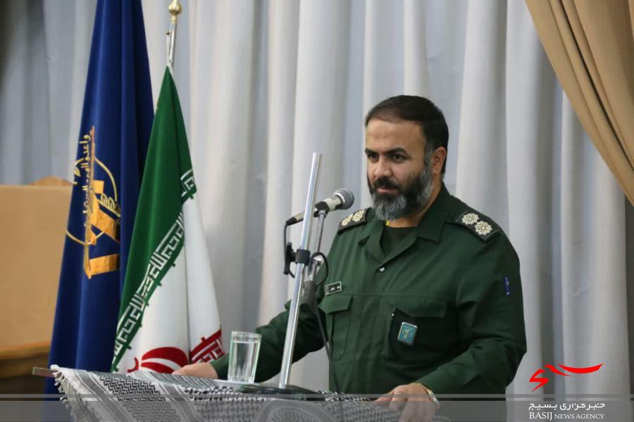 بسیجیان در خنثی سازی فتنه‌ها همواره نقش کلیدی را داشتند