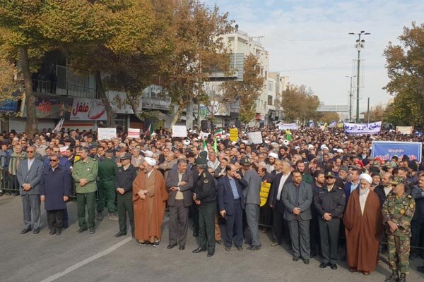تجمع با شکوه میثاق با ولایت وانزجارازفتنه گران درقزوین برگزارشد تجمع با شکوه میثاق با ولایت وانزجارازفتنه گران درقزوین برگزارشد