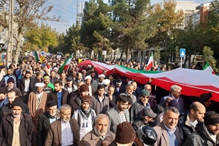تجمع با شکوه میثاق با ولایت وانزجارازفتنه گران درقزوین برگزارشد تجمع با شکوه میثاق با ولایت وانزجارازفتنه گران درقزوین برگزارشد