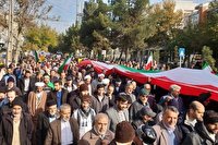 تجمع با شکوه میثاق با ولایت وانزجارازفتنه گران درقزوین برگزارشد