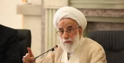 افرادی که آلوده به فسادند بدانند مجلس جای آن‌ها نیست