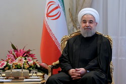 ملت آمریکا نگذارند بیش از این اوراق تاریخ آمریکا سیاه شود