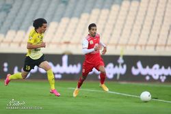 درجا زدن پرسپولیس، حسرت سپاهان