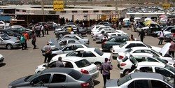 خودرو‌ها روی دست نمایشگاه‌داران باد کرد