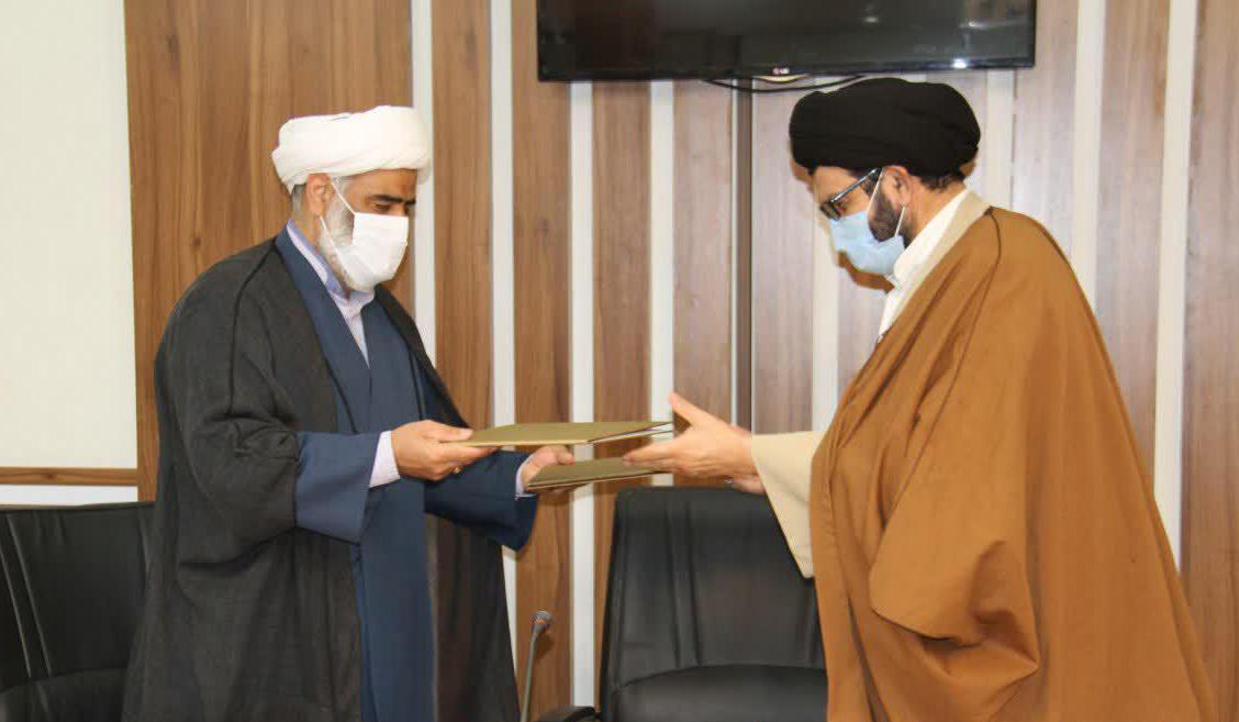 پایان نامه های دانشگاهی مطابق نیاز جامعه تولید شود