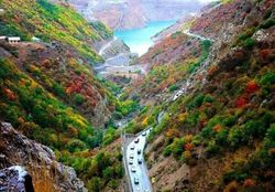 جاده چالوس و آزادراه تهران-شمال یک طرفه می‌شود