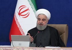 روحانی: ضربه بزرگی به استکبار جهانی زدیم/ جنگ اقتصادی به پایان رسید/نیاز به ترحم نداریم