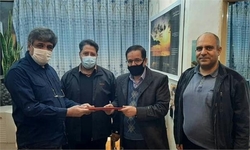 دیدار مدیرکل فرهنگ و ارشاد اسلامی البرز با هنرمند پیشکسوت عکاسی استان البرز
