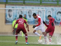 پرسپولیس در باتلاق نساجی گیر کرد