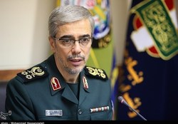 سردار سلیمانی امنیت را ۲ هزار کیلومتر فراتر از مرز‌ها برد