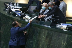 دولت دیگر نمی‌تواند در لایحه بودجه مین‌گذاری کند