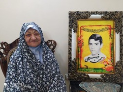 اينجا چراغي روشن است