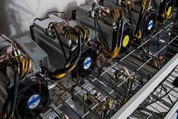 50 دستگاه ماینر استخراج ارز دیجیتال در اردبیل کشف شد