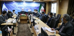 بایستی در برابر ترفندها و توطئه های فرهنگی دشمن ایستادگی کرد