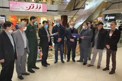 تقدیر از کسبه ولایت مدار صنف پوشاک فروشان کرج