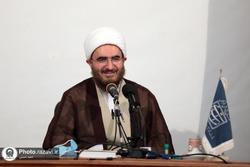 اقدامات آستان قدس در دوره شیوع کرونا سنجیده بود