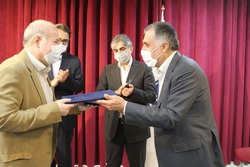 هنرمندان پیشکسوت از مجموعه‌های ورزشی و رفاهی کارگران بهره مند می‌شوند