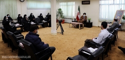 تأکید امام‌جمعه کرج بر لزوم توجه به محتواهای پرورشی و تربیتی