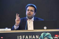 دولت‌ها به تنهایی قادر به حل مقوله محرومیت زدایی نیستند