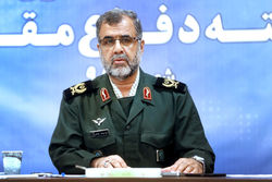 100هزار بسته معيشتي را به دست نيازمندان و خانواده هاي محروم مي رسانيم