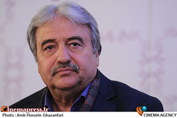 باید مراقب بود اکران آنلاین به دست مافیا نیفتد