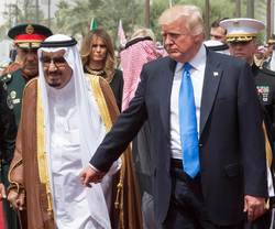 شاهد دو حکومت جبار و عجیب و غریب در جهان هستیم