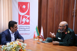 ۹۷۵ گروه جهادی عشایری کمک‌های مؤمنانه را به دست نیازمندان می‌رسانند