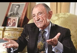 اردشیر زاهدی: نگذارید سلطه آمریکا و انگلیس برگردد