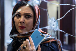 بی‌قوارگی افسارگسیخته «تیغ و ترمه»
