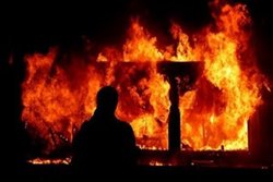 کاخ سفید در محاصره آتش