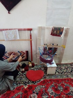 پایان دوره آموزش گلیم بافی و گیوه بافی در شهرنوخندان