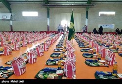 کادر درمانی و فرهنگیان اردبیل در رزمایش کمک مومنانه شرکت کردند