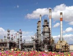 پيچيده ترين کاتاليست پالايشي دنيا مربوط به واحدهاي بنزين سازي در پالایشگاه اصفهان