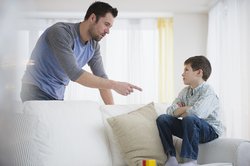 فرزندم! تو را دوست دارم، اما این کارت را نه
