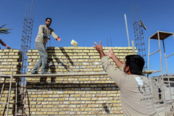 ساخت خانه برای محرومان جهاد خدمت بسیج در مسیر کمک مؤمنانه