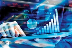 مردم نباید انتظار سود‌های عجیب و غریب از بورس داشته باشند