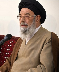 روحانیون، اگر ازمسئولی اشتباهاتی مشاهده کردند به او تذکر دهند